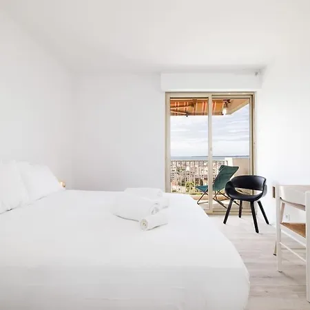 Apartman Elegant 2 Bed With Pool In Juan Les Pins