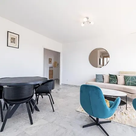 Elegant 2 Bed With Pool In Juan Les Pins