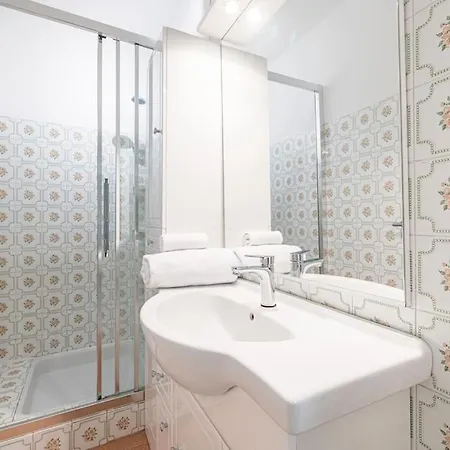 Elegant 2 Bed With Pool In Juan Les Pins Apartman Antibes