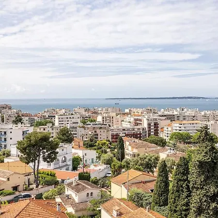 Elegant 2 Bed With Pool In Juan Les Pins Apartman