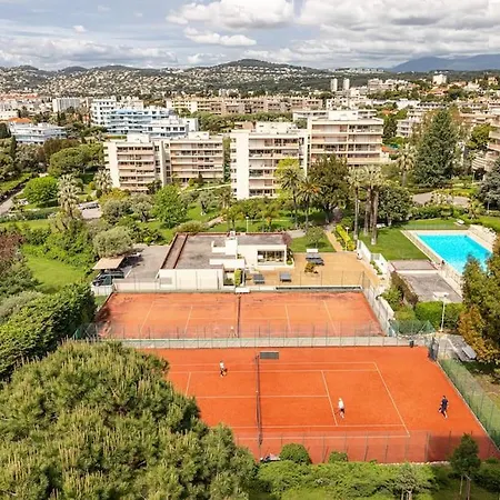 Elegant 2 Bed With Pool In Juan Les Pins *
