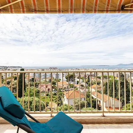 Elegant 2 Bed With Pool In Juan Les Pins *