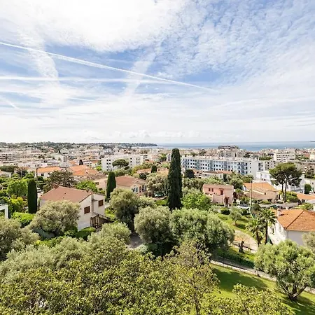 Apartman Elegant 2 Bed With Pool In Juan Les Pins