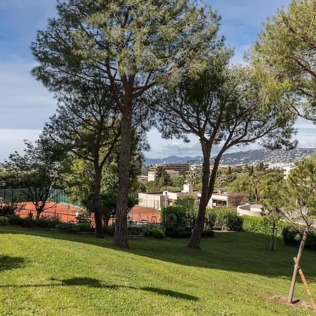 Elegant 2 Bed With Pool In Juan Les Pins Apartman Antibes